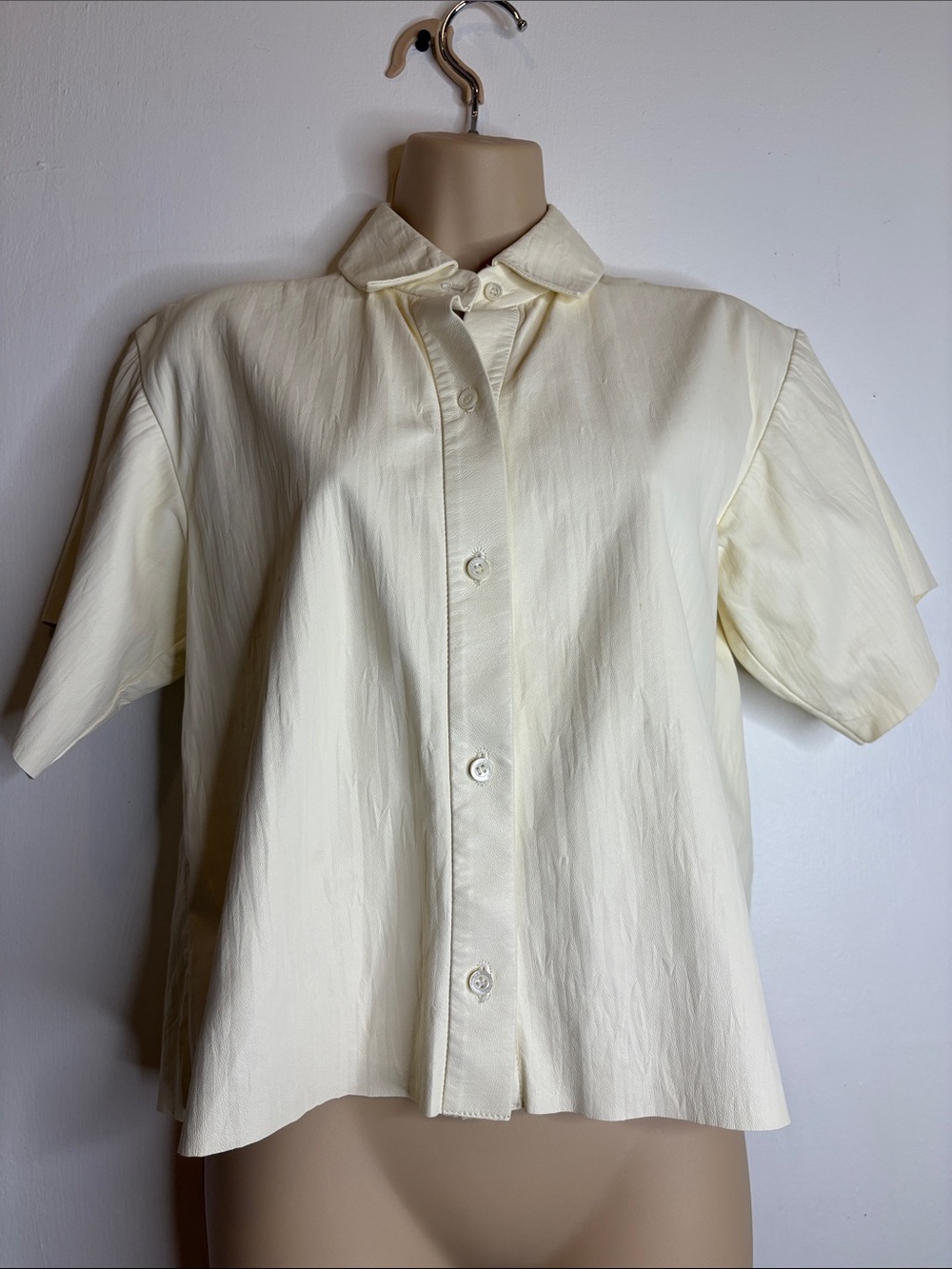 Frame Lamb Leather Boxy Top Light Cream
